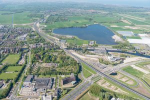 Luchtfoto aansluiting Leiden-West 